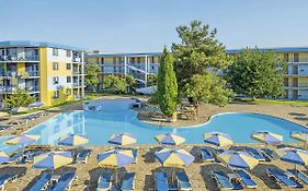 Хотел Азуро - Ол Инклузив